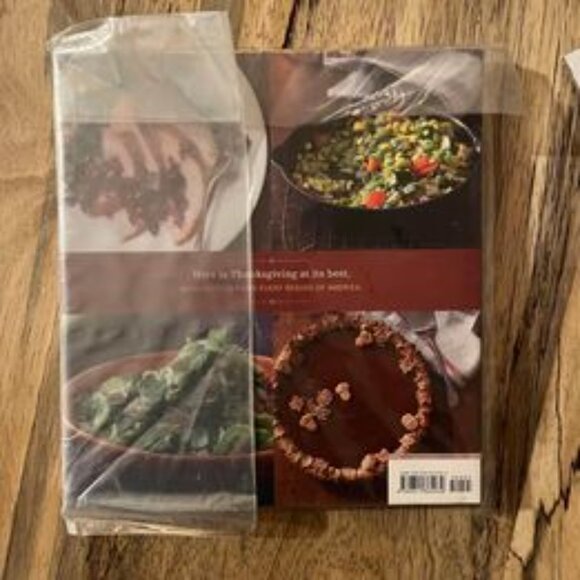 All Clad Oven Probe Thermometer & Thanksgiving Table Cookbook - Picture 4 of 4